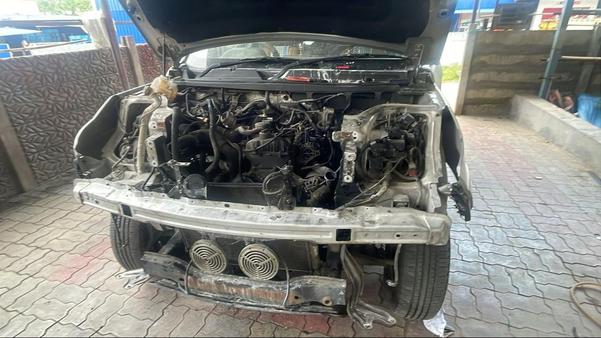 modern vehicle servicing equip