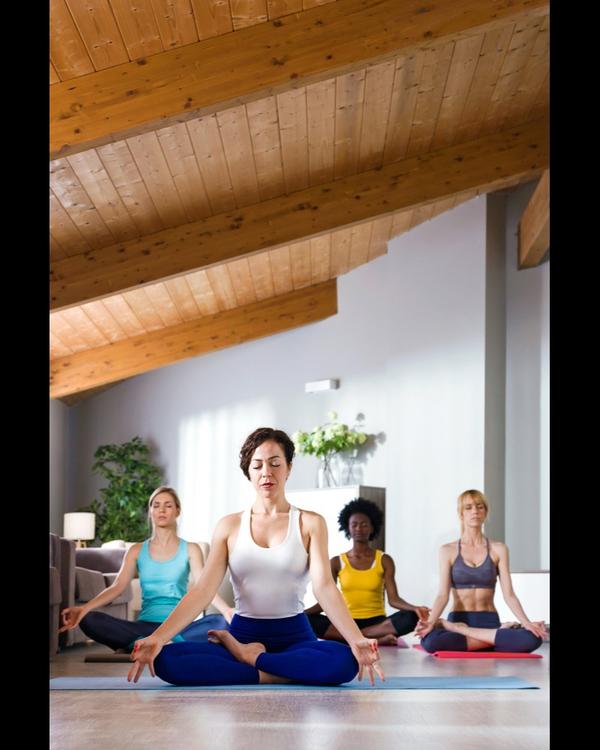 Choosing a yoga center in Meda