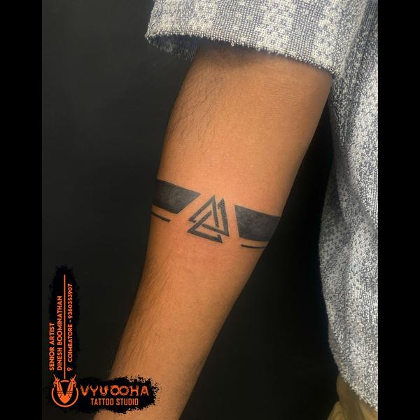 Minimalist Geometric Armband T