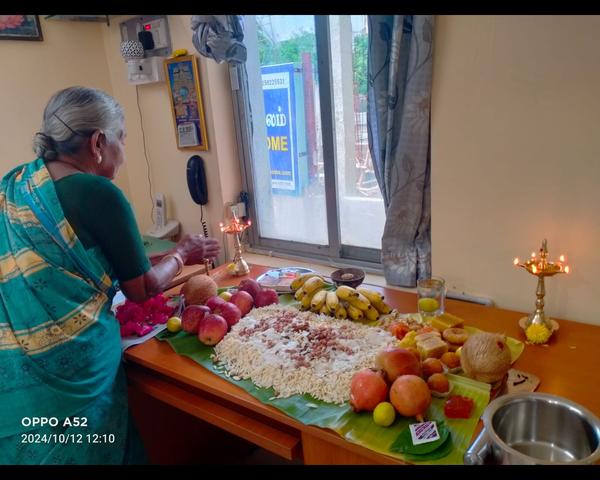 old age home with trained staf