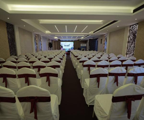 A corporate events hall in Med