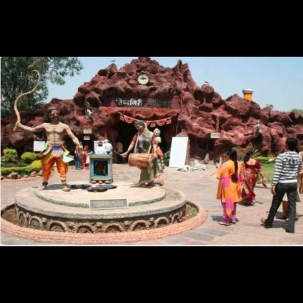 pune famous landmarks