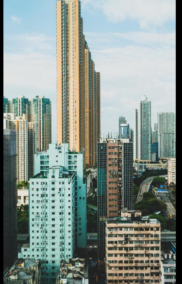 High-rise buildings present un