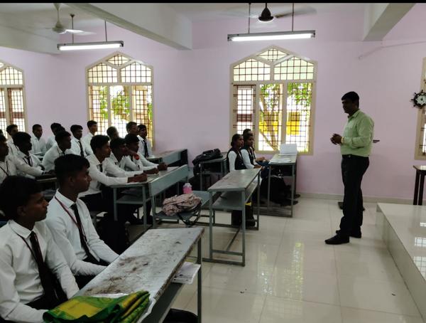 SSIMS College is a food a