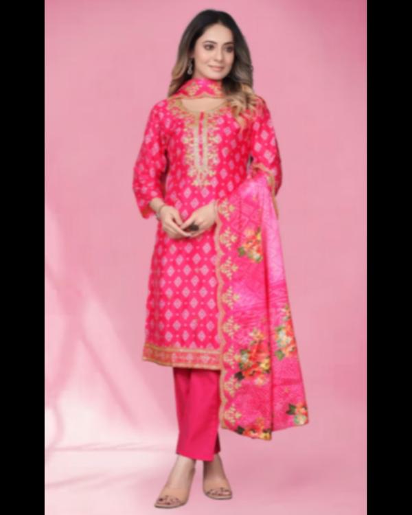A coordinated Kurti Pair simplifies dressing witho