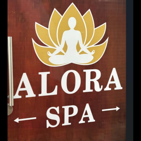 Aroma oil Massage In Vile Parle 
