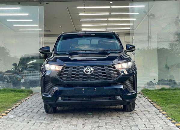 TOYOTA INNOVA HYCROSS — PPF IN