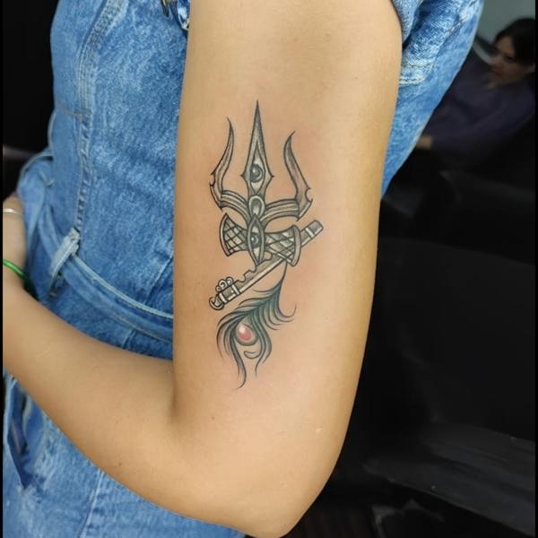 KARAN TATTOO STUDIO VESU