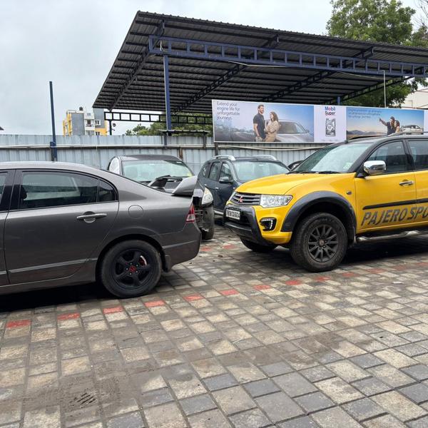 premium car wash services in c