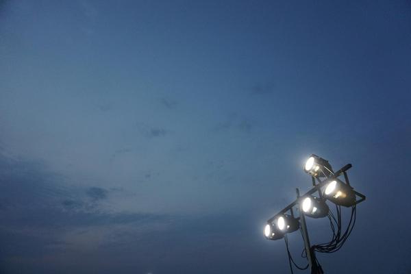 Outdoor events, stadiums,