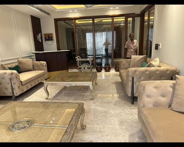 🏡 Fully Furnished 4 BHK Inter