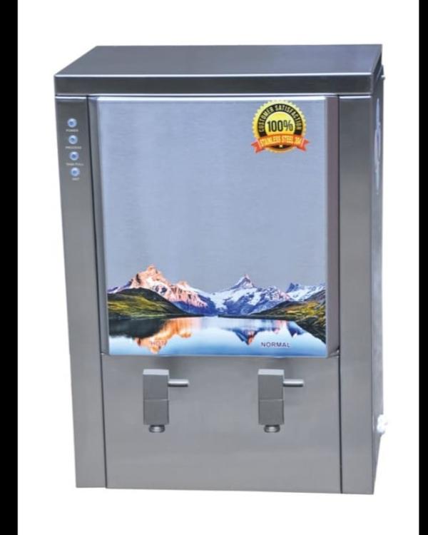  The system uses a combination of RO (Reverse Osmo