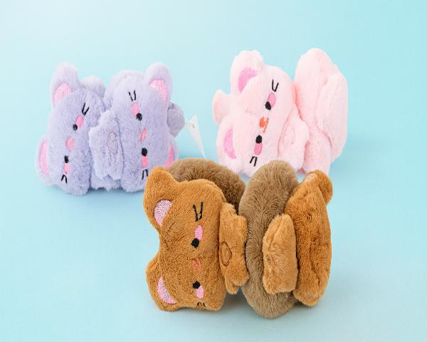 These adorable Plush Cat Ear Headphones feature so