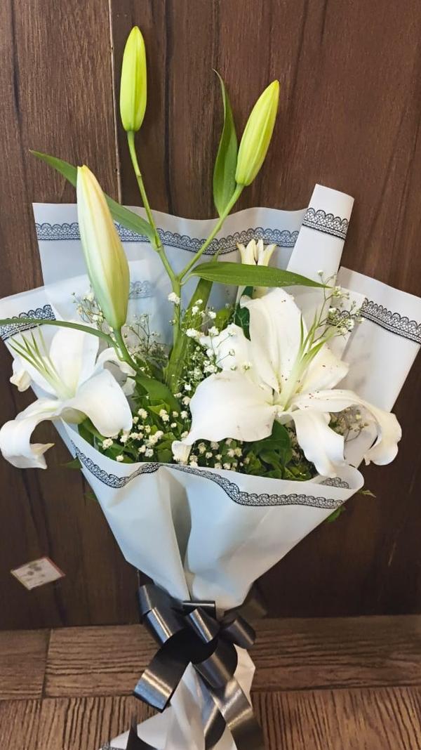 🌹 Engaging Social Media Post 