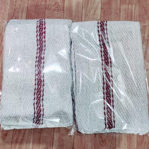 The Premium Floor Duster is a lightweight, durable