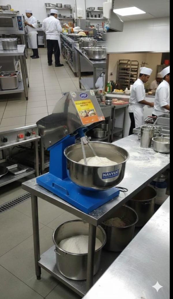 commercial atta dough kneading