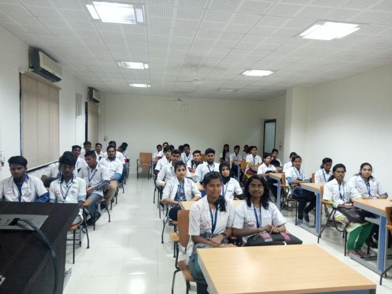 Students who want to buil