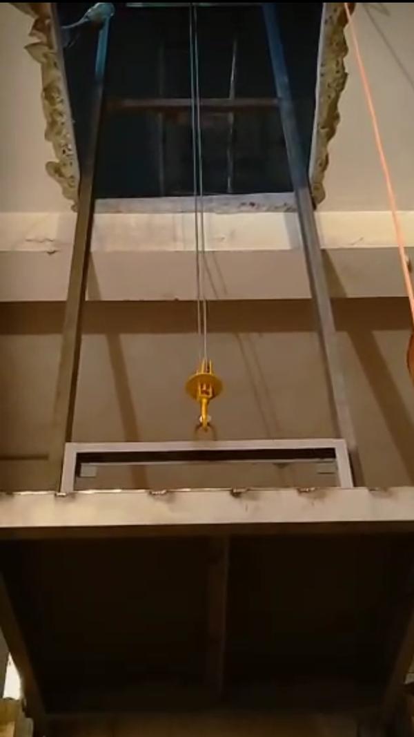 Goods Lift Manufacturer We Singhaniya Engg is the 