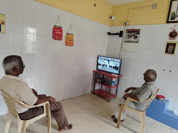 old age home with tv facility 