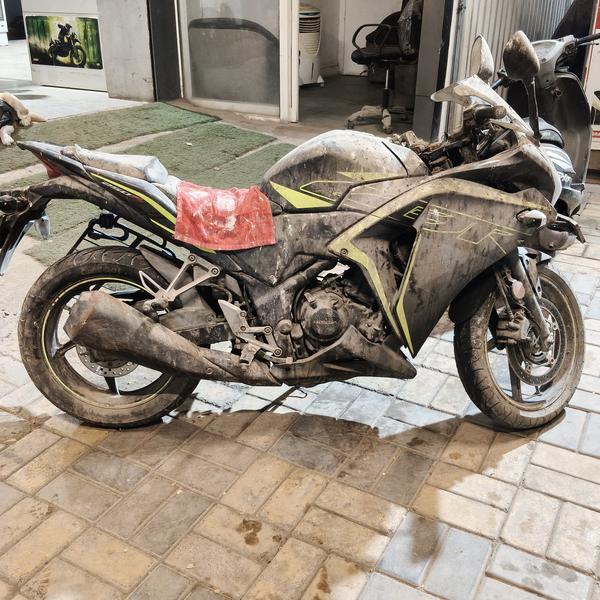 Two Years Stranded. Zero Compr