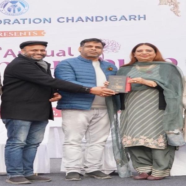 Dr. Sachin Goyal, Directo