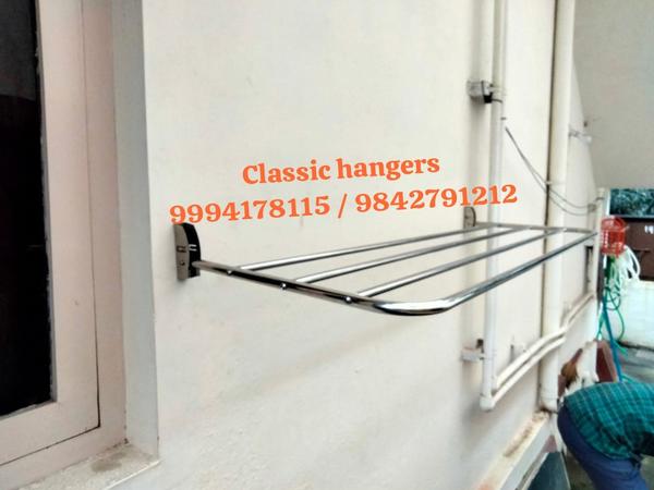 Classic Hangers:Wall Folding
c
