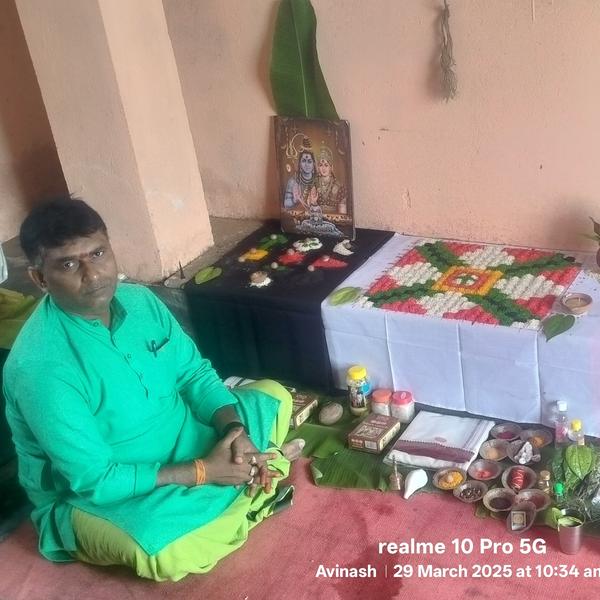 Pandit for Makar Sankranti Puj