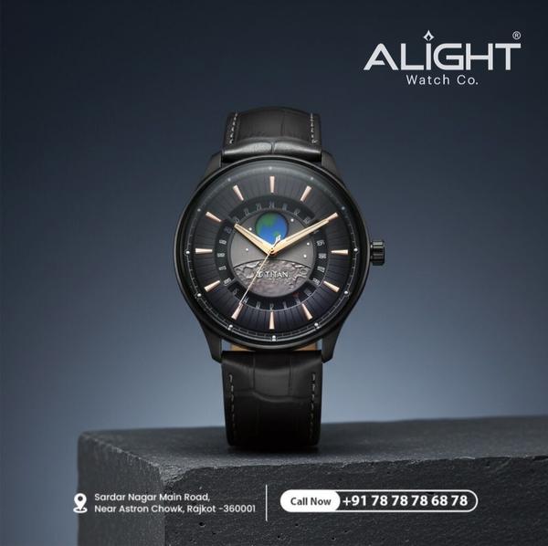 Titan Stellar with Earth