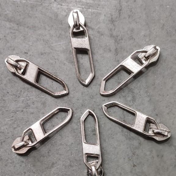 ZA MultiTech is the best manufacturer of Zipper an