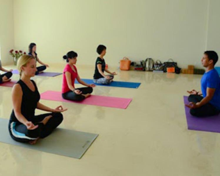 yoga classes at home