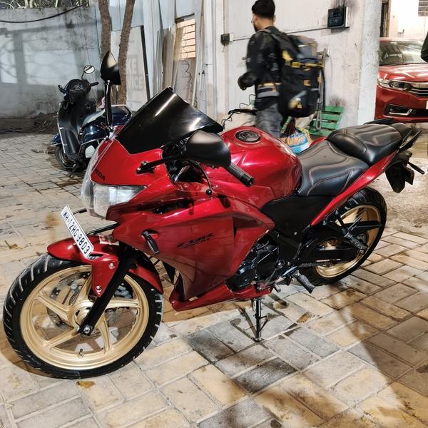 CBR 250 General Service @ Omeg