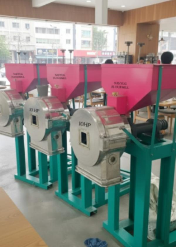 10 HP Pedestal Type Pulverizer