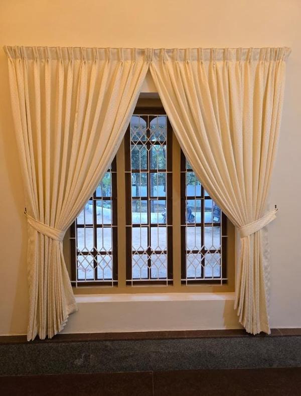 sophisticated patterned curtai
