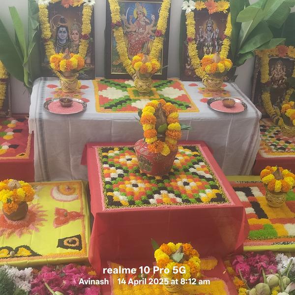 North Indian Pandit on Kanakap