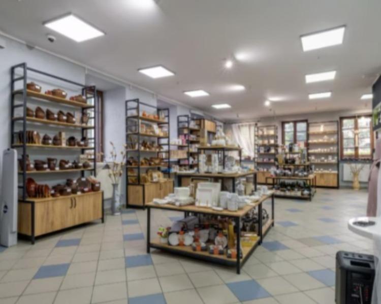 Retail environments must guide