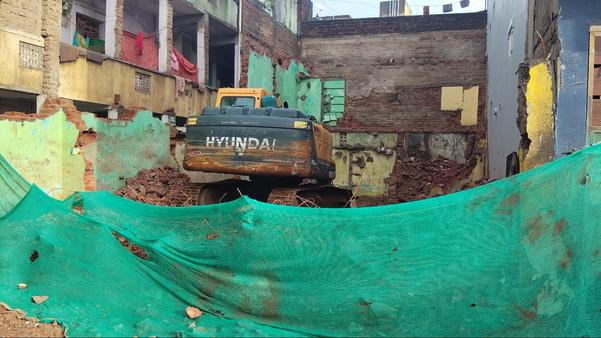 building demolition services n