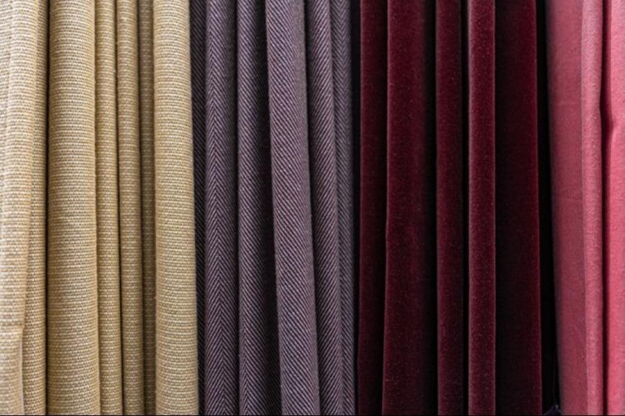 Curtain shop searches in 