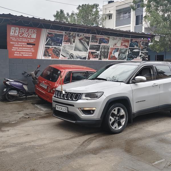 car accessory dealer near me