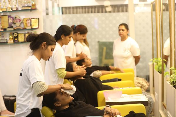 Best Beauty Academy in In
