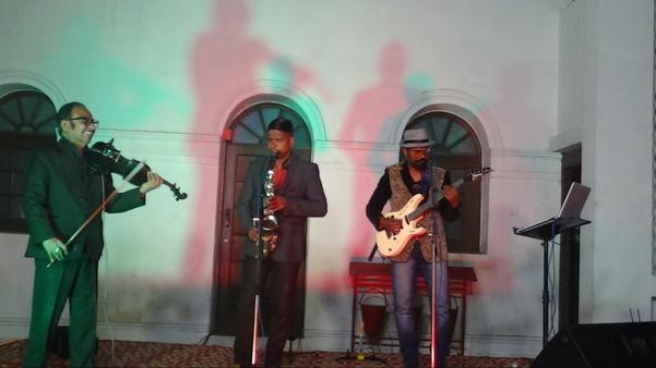 bollywood saxophone covers ind