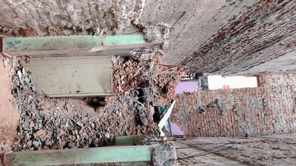 SM TRADES BUILDING DEMOLITION 