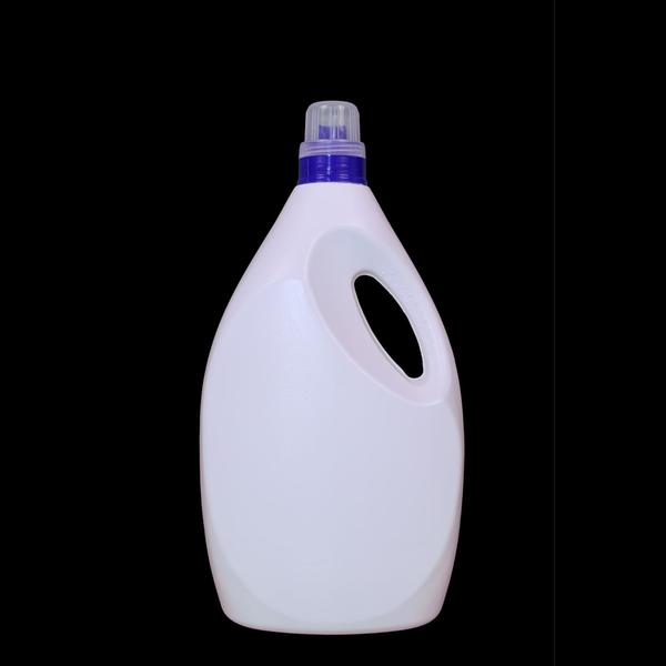 We are leading manufacturer of 5 Litre Detergent L