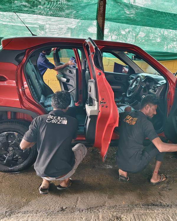 car wash cum detailing service