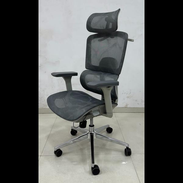 Heavy duty office chair
Corpor