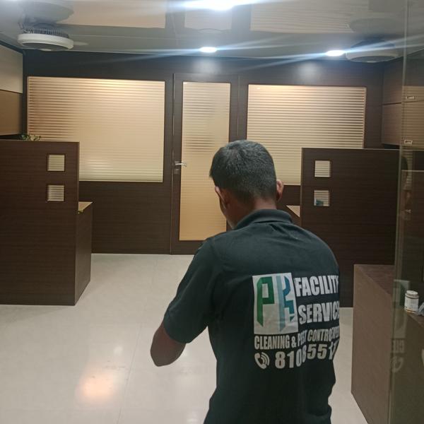 hospital cleaning services mum