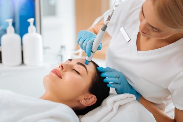 Hydrafacial treatments are known for vis