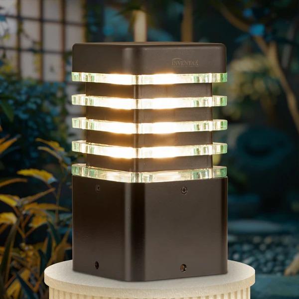 Wall light. Manufacturers