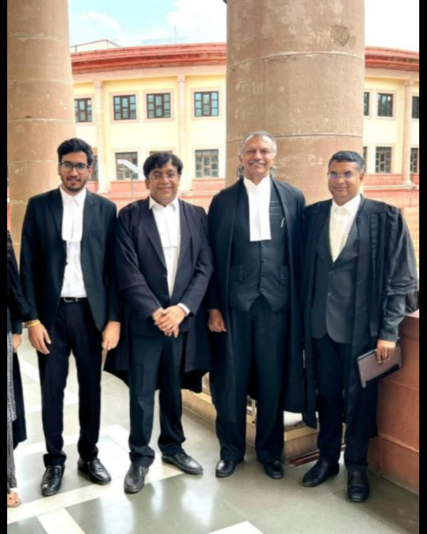 Lawyers Fo