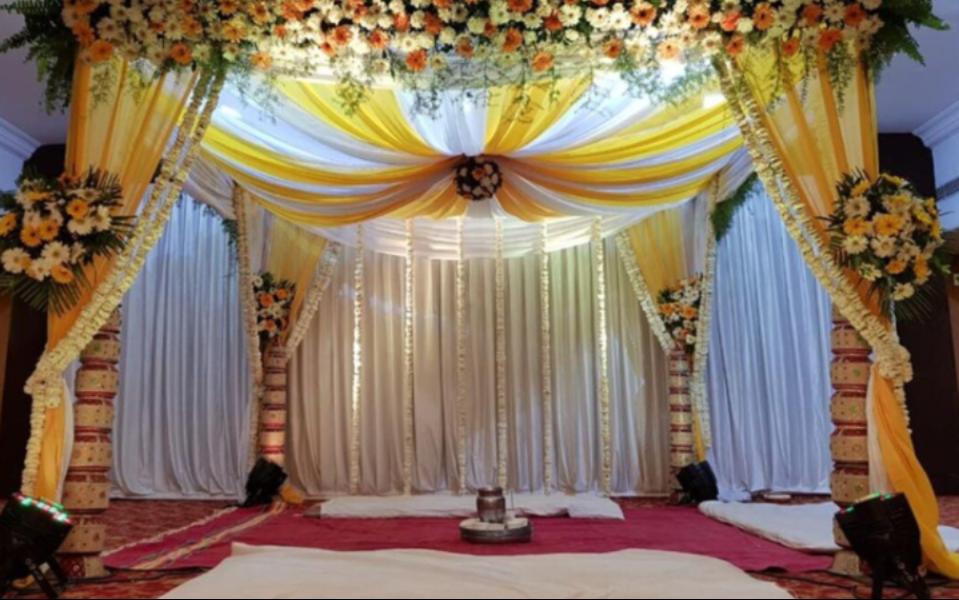 A luxury wedding hall in Mulun