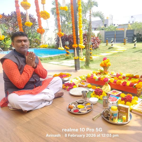 book a pandit online for Munḍa